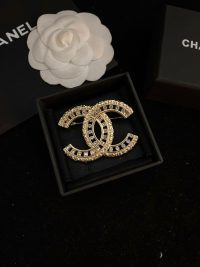CHANEL 샤넬 브로우치 C212078